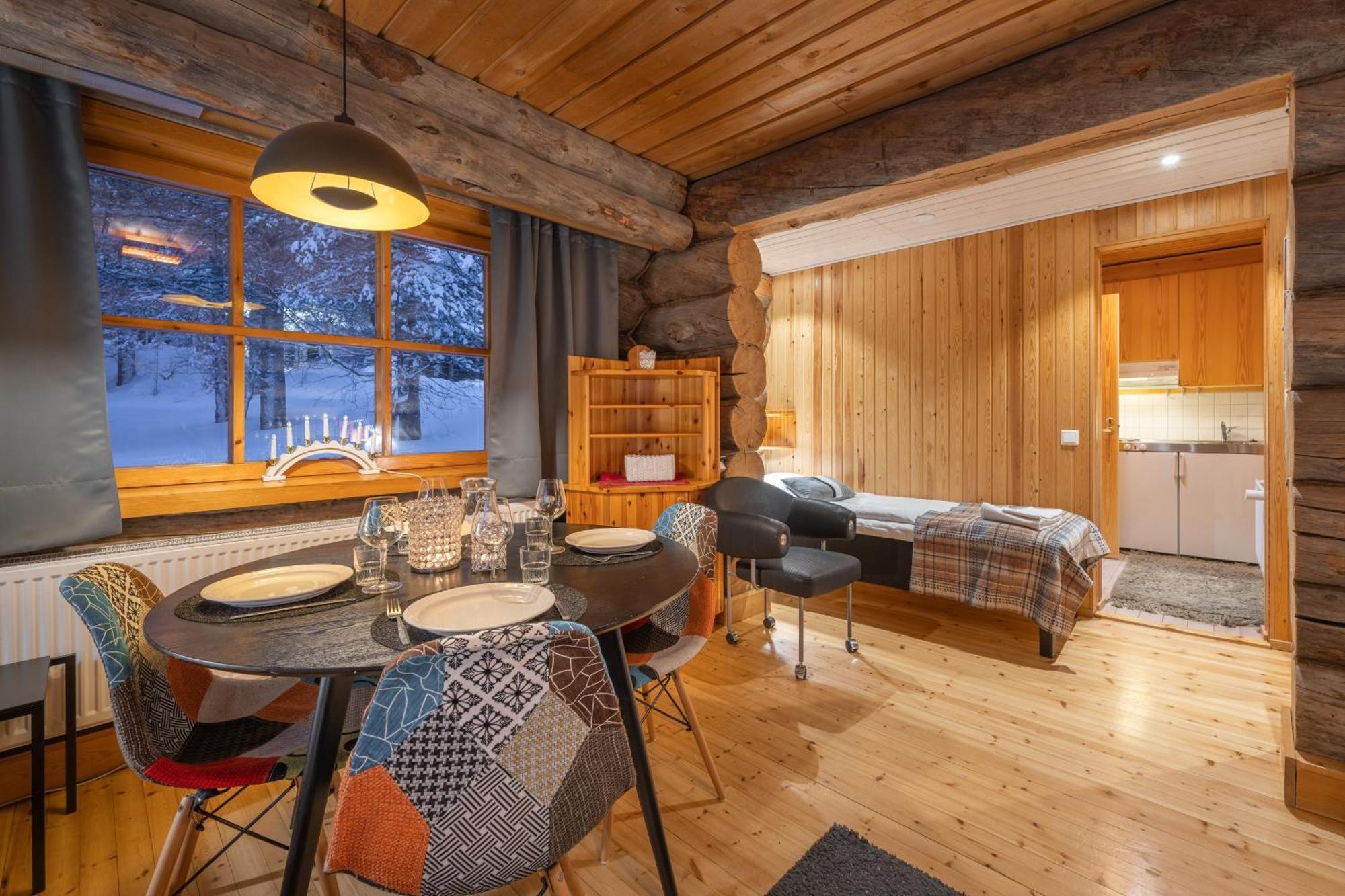 Lejlighedshotel Kuukkeli Log Aurora 4*