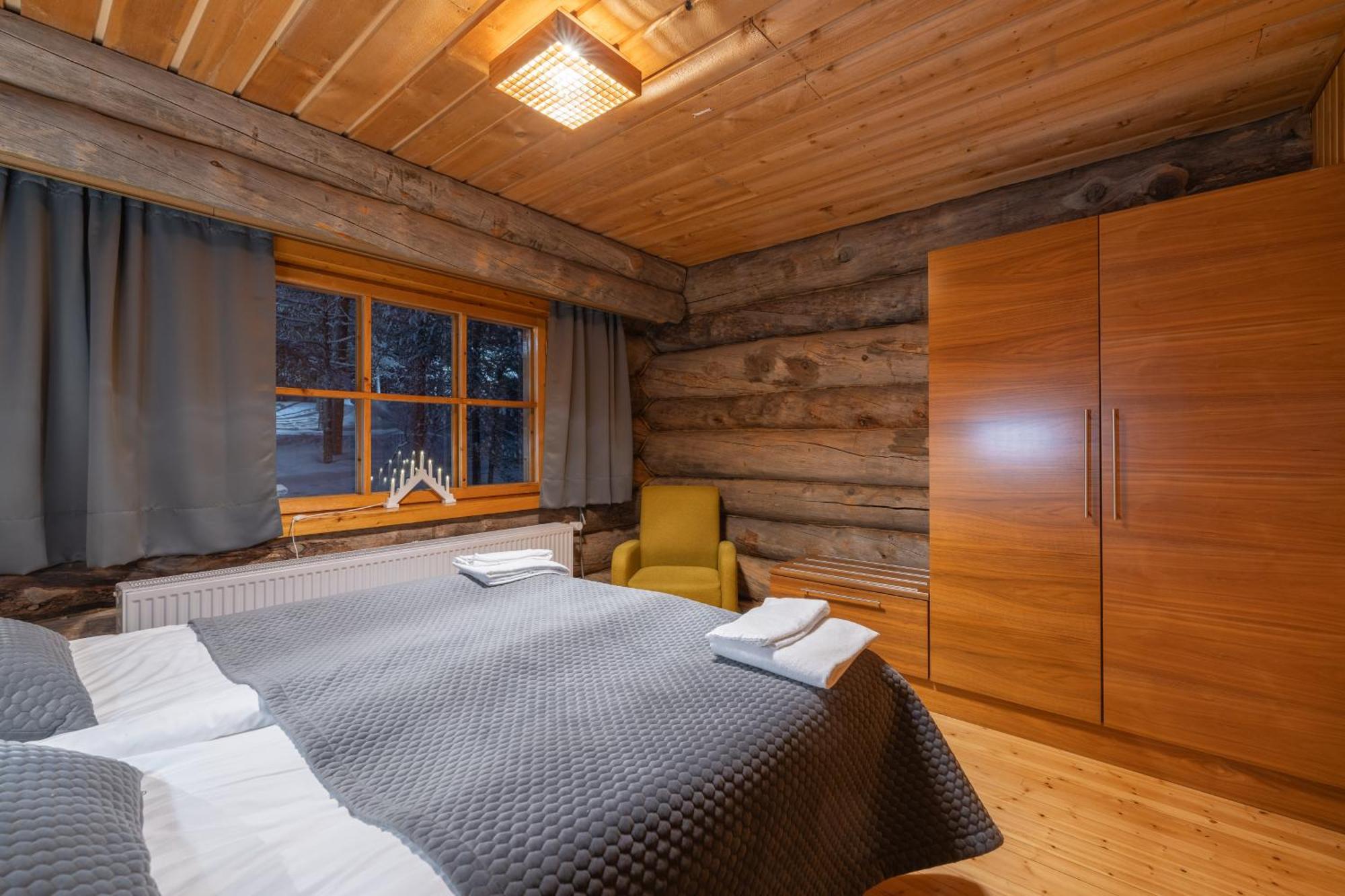Kuukkeli Log Aurora Saariselkä