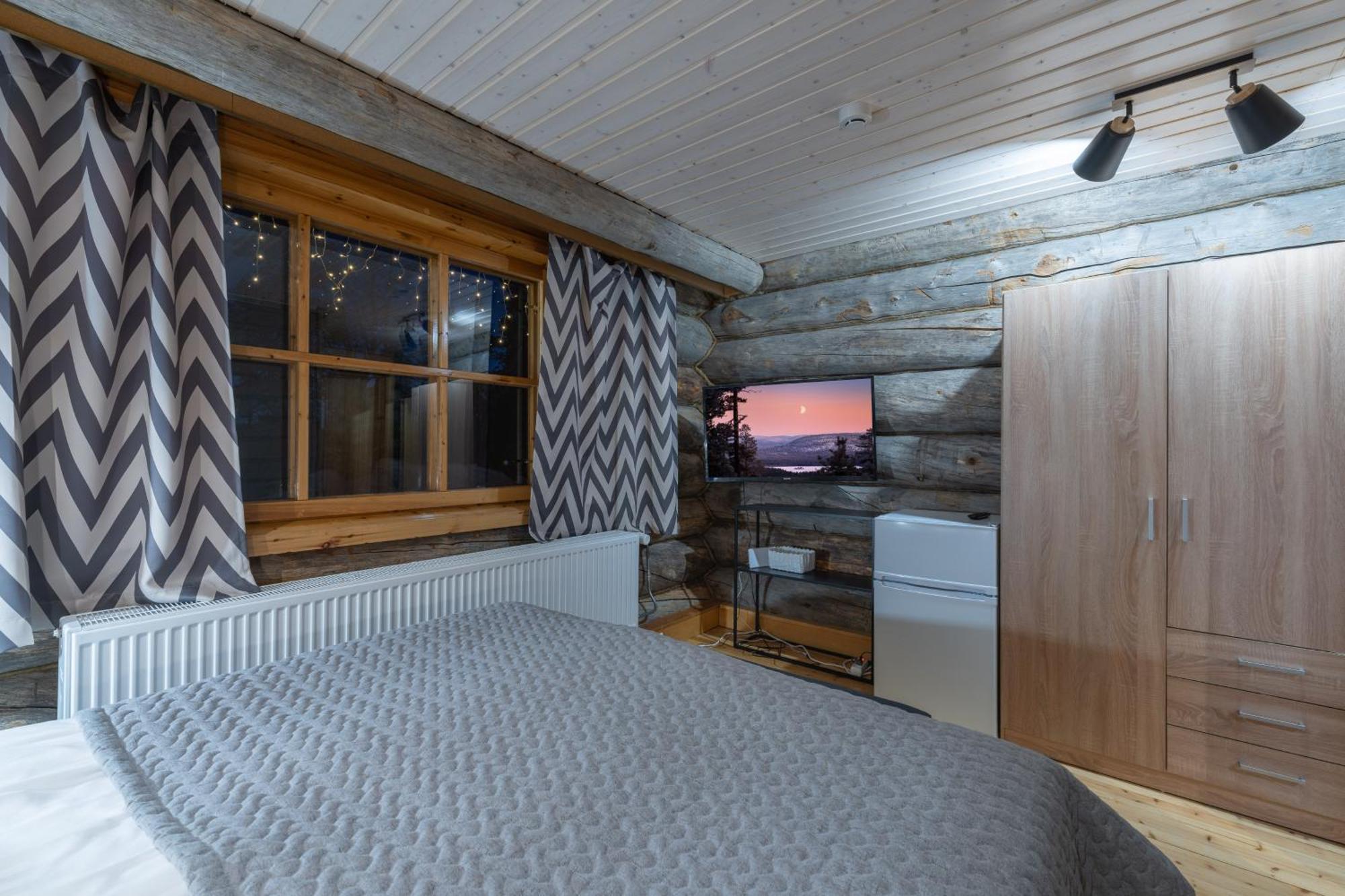 Kuukkeli Log Aurora Lejlighedshotel 4*