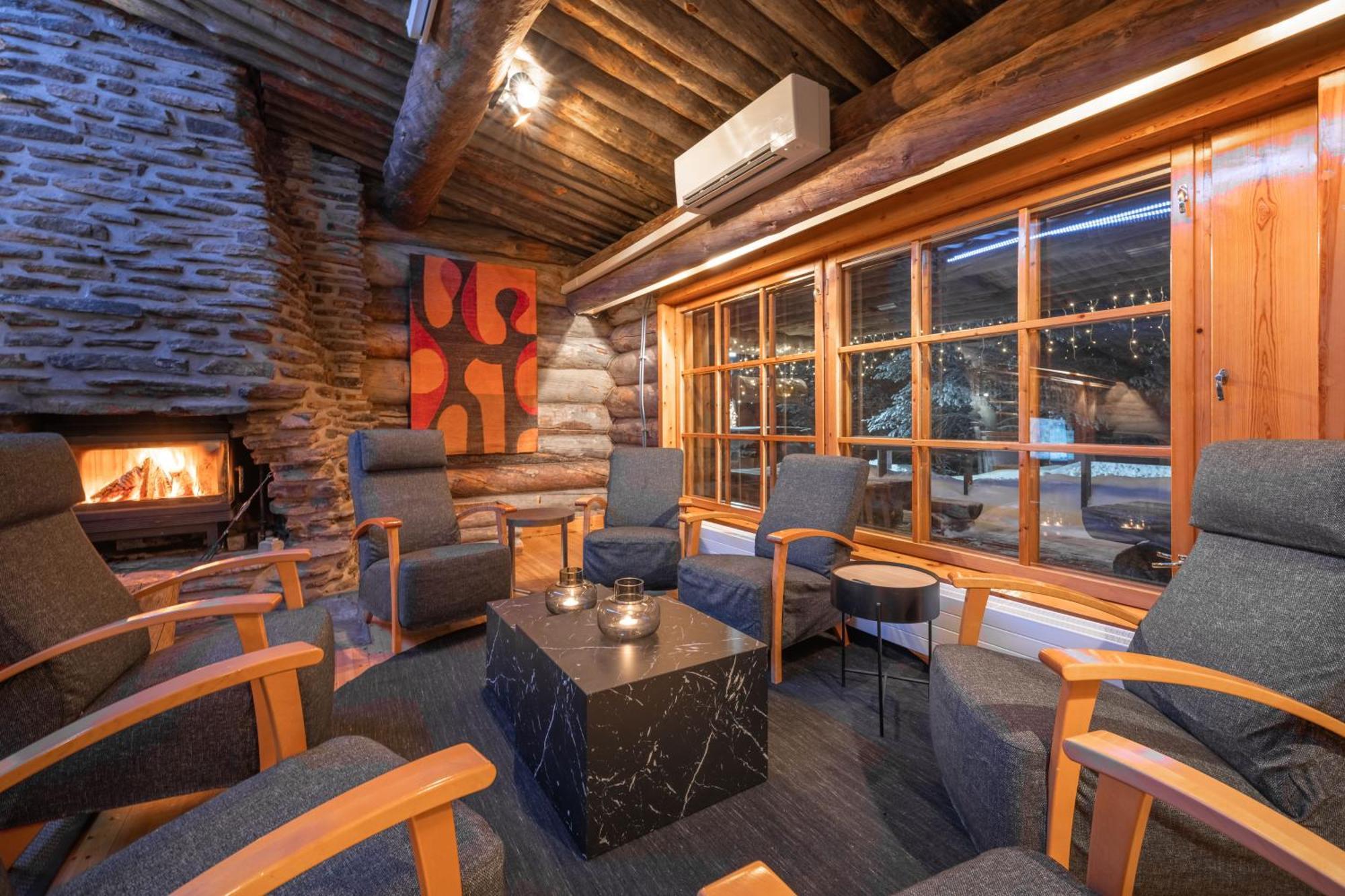 Lejlighedshotel Kuukkeli Log Aurora Saariselkä