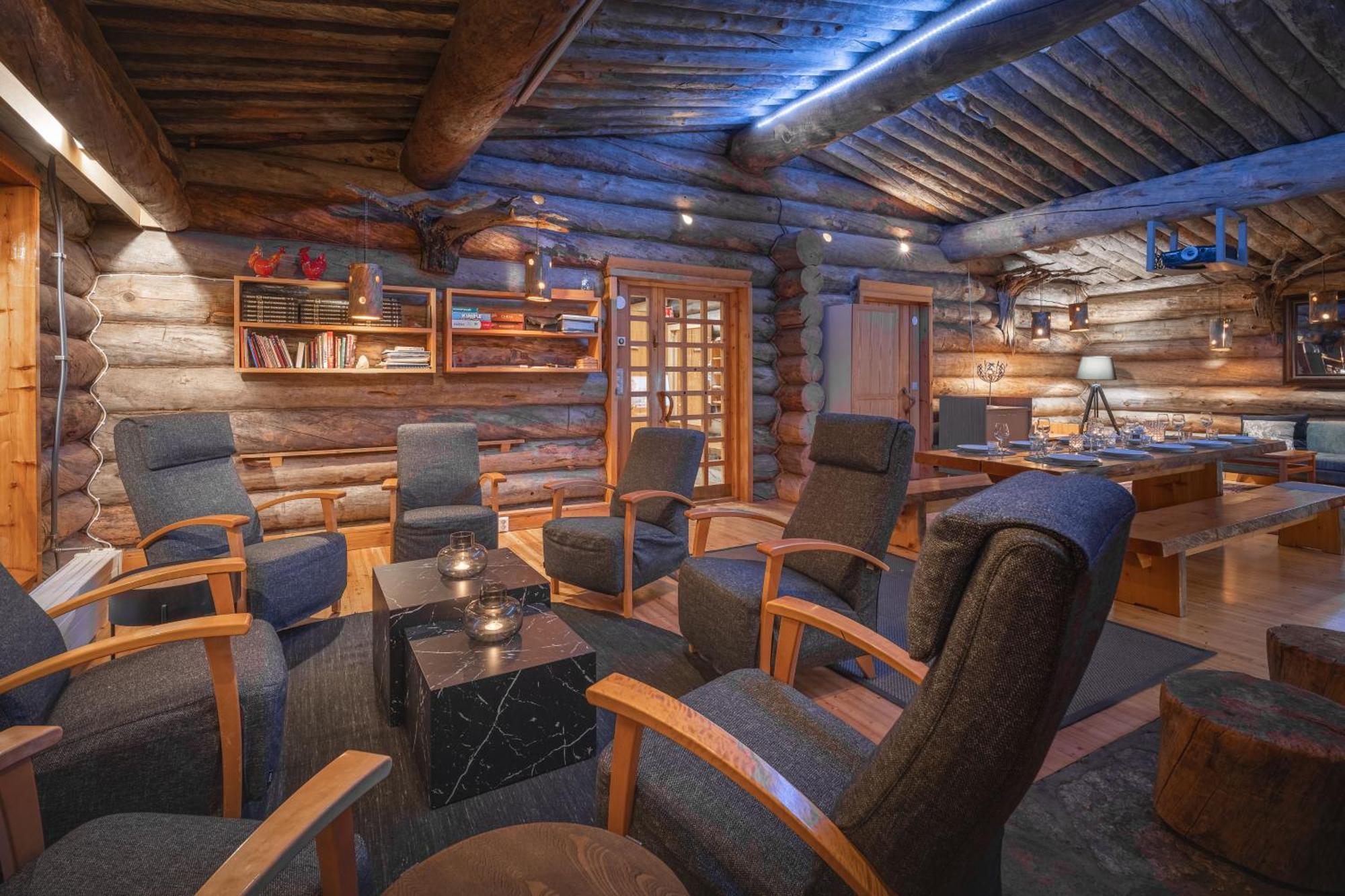 Kuukkeli Log Aurora Aparthotel