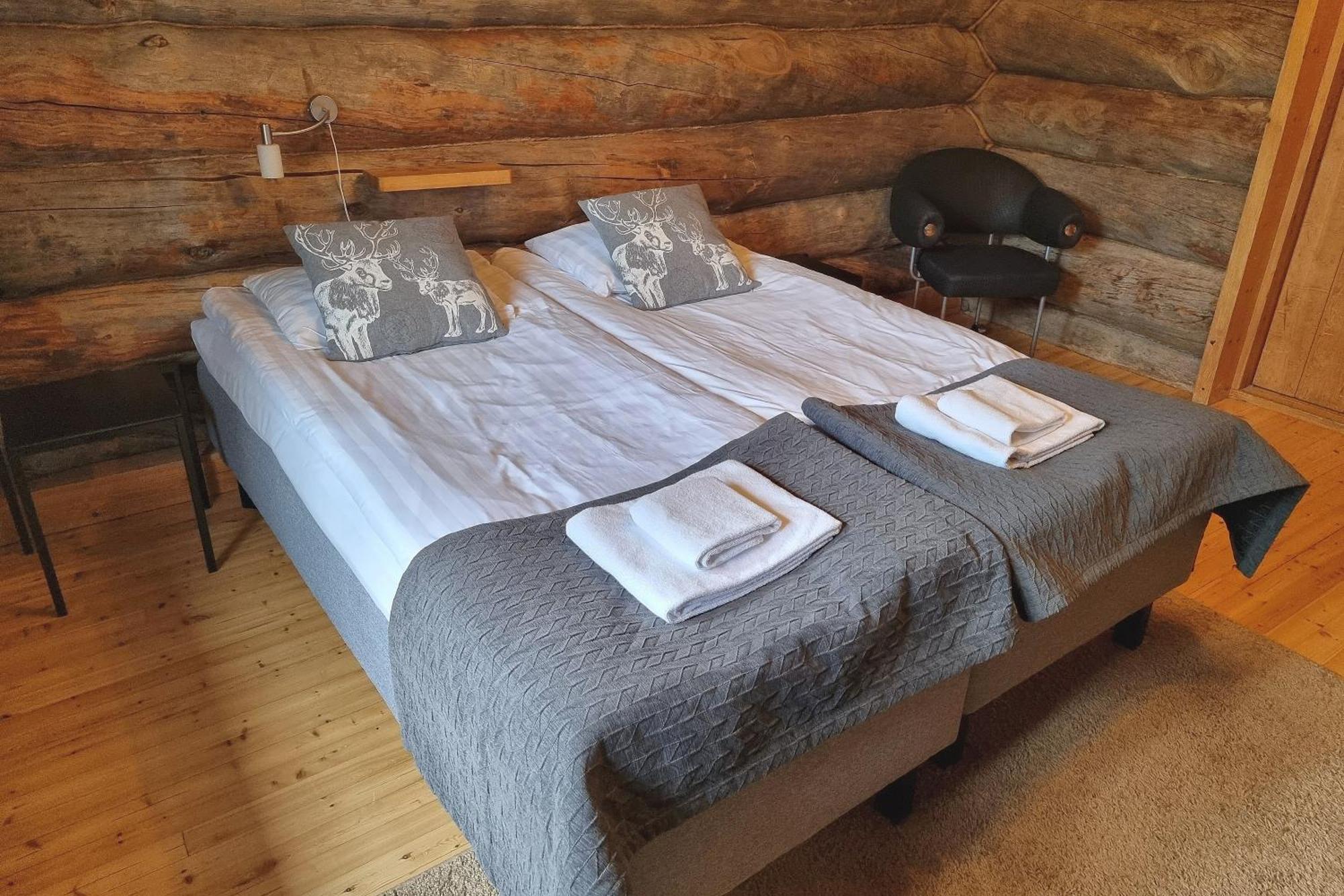 Kuukkeli Log Aurora 4* Saariselkä
