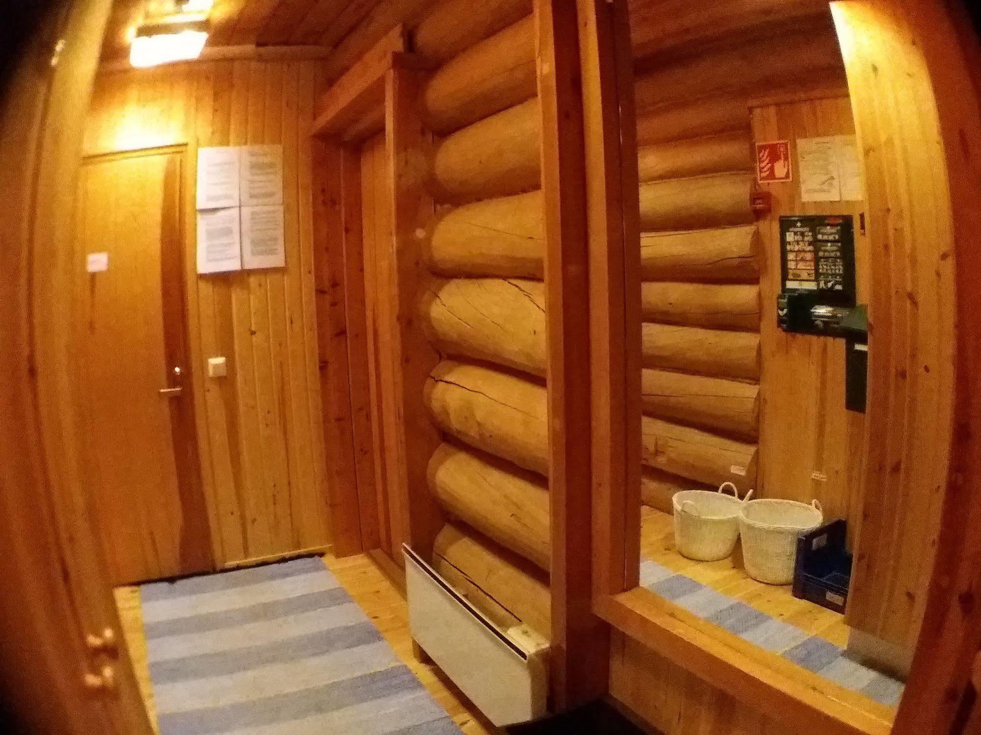 Kuukkeli Log Aurora 4* Saariselka